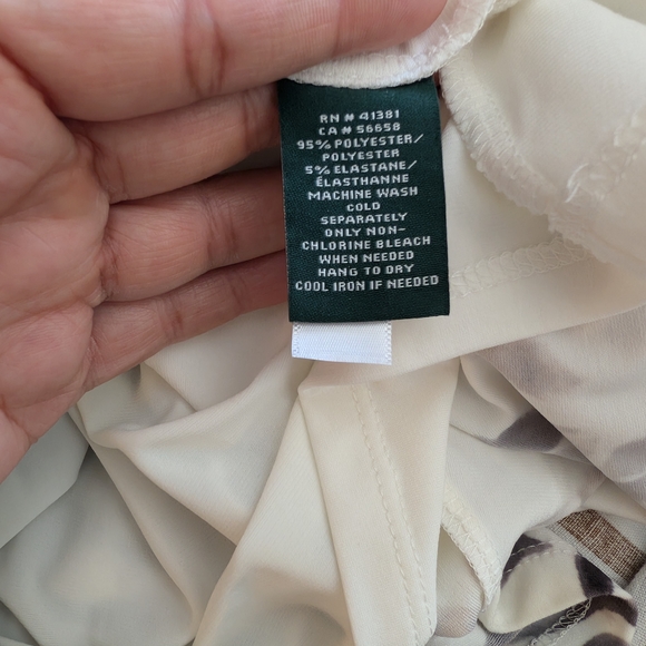 Elegant Floral Print Dress - Picture 7 of 8